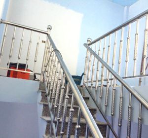 Cầu thang inox 05